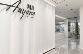 北京辦公室裝修設(shè)計(jì):紅木家具的辦公裝飾